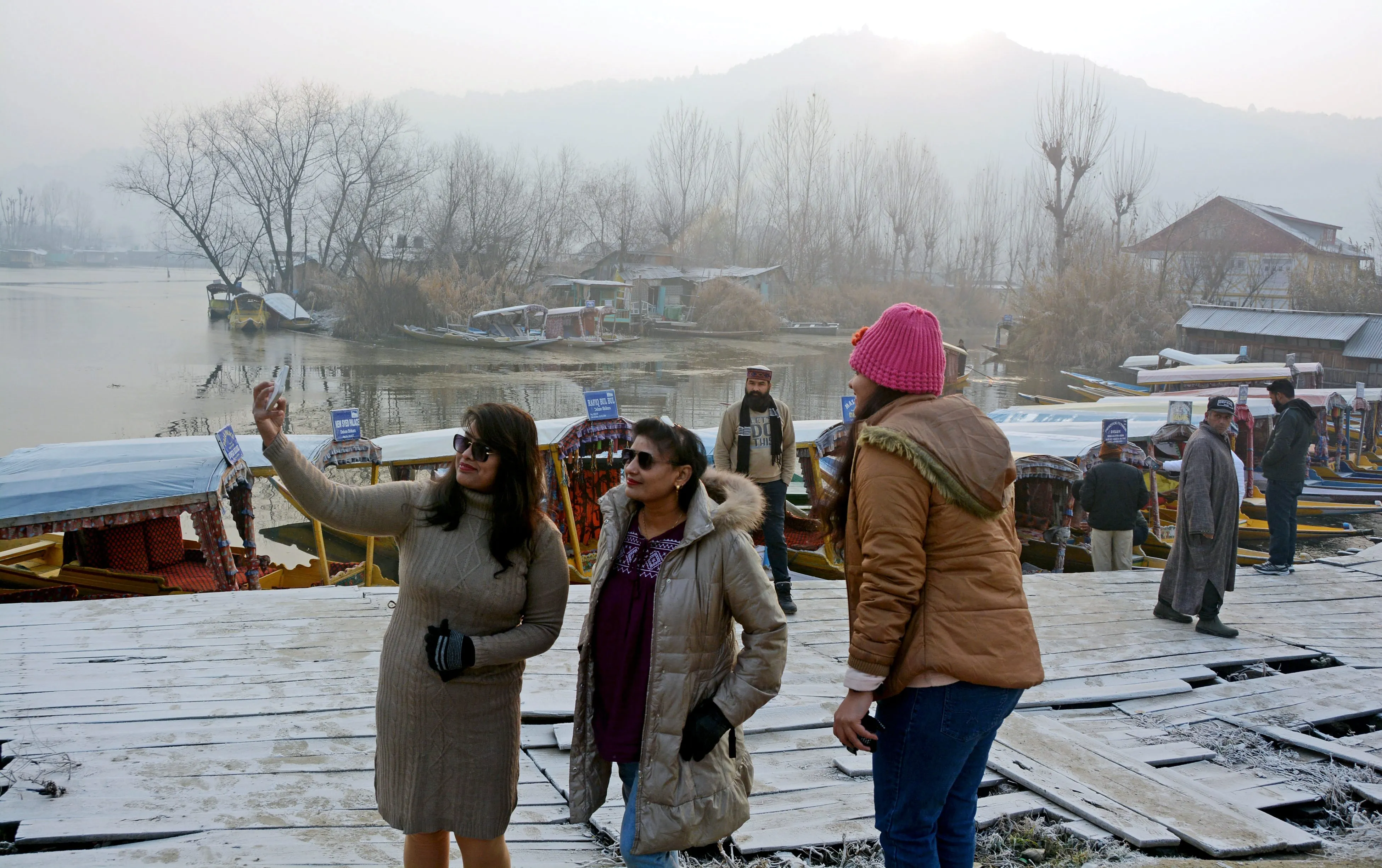 Kashmir Winter Tour Package.